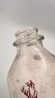 Paulus Dairy - One Quart Milk Bottle New Brunswick New Jersey - Thumbnail 7