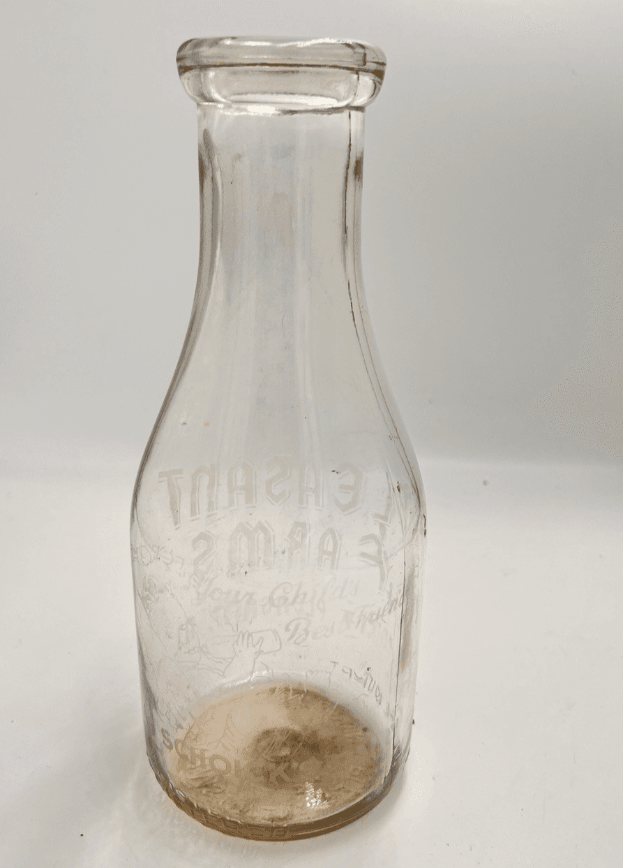 Vintage Van Schoick’s Pleasant Farm Dairy 1 Quart Milk Bottle Point Pleasant NJ - Thumbnail 2