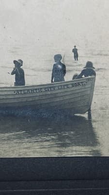 c1910 Origina Atlantic City Life Boat Beach Photo Bathing Suits 6.5 x4.5 - Thumbnail 5