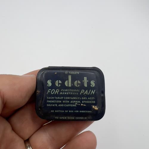 Vintage Sedets Aspirin Tin for Functional Menstrual Pain unused - Thumbnail 3