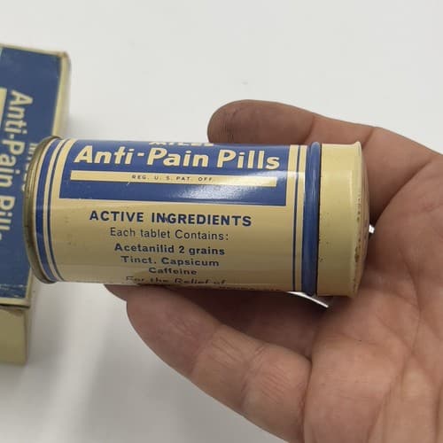 VINTAGE TIN DR MILES ANTI PAIN PILLS OLD ANTIQUE EMPTY TIN NICE GRAPHICS - Thumbnail 3