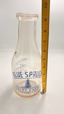 Blue Spruce Dairy Freehold NJ New Jersey one quart milk bottle ( rare) - Thumbnail 6