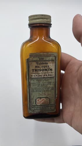 Rare Vintage Medicine Bottle Trisomin, Magnesium Trisilicate Lilly Collectible - Thumbnail 3