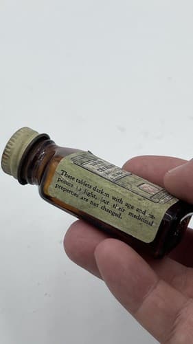 Vintage Eli Lilly CEVALIN Medicine Bottle , EMPTY - Thumbnail 4