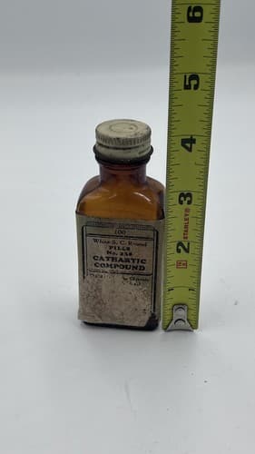 Vintage 1940's Eli Lilly Cathartic Compound Medicine Bottle for display EMPTY - Thumbnail 5