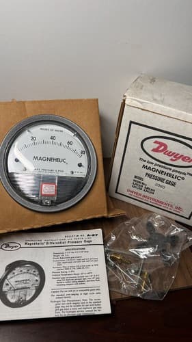 New Dwyer 2080 Magnehelic Differential Pressure Gauge (0-80" w.c.)