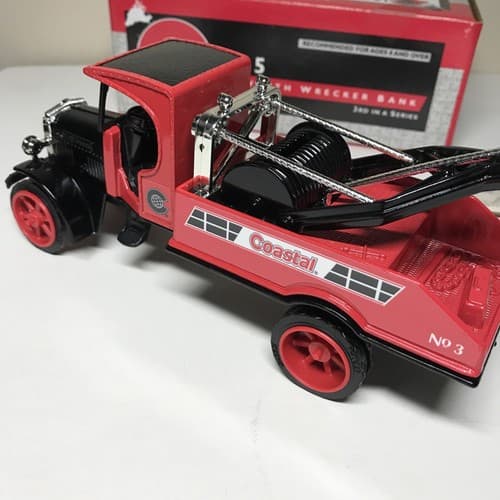 Limited Edition Coastal Die Cast 1925 Kenworth Wrecker Bank By Ertl Collectibles - Thumbnail 4