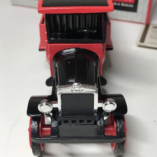 Limited Edition Coastal Die Cast 1925 Kenworth Wrecker Bank By Ertl Collectibles - Thumbnail 5