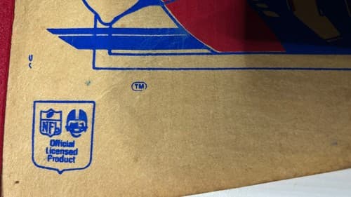 Vintage New York Giants Football Team "QB Passing Logo" Full Size Pennant 29" - Thumbnail 3
