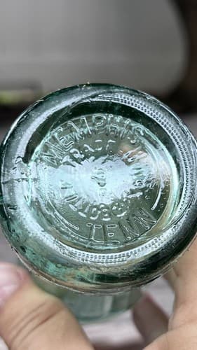 Vintage Coca Cola 6 1/2 oz Soda Bottle Hobble Skirt Green Glass Memphis TN - Thumbnail 3