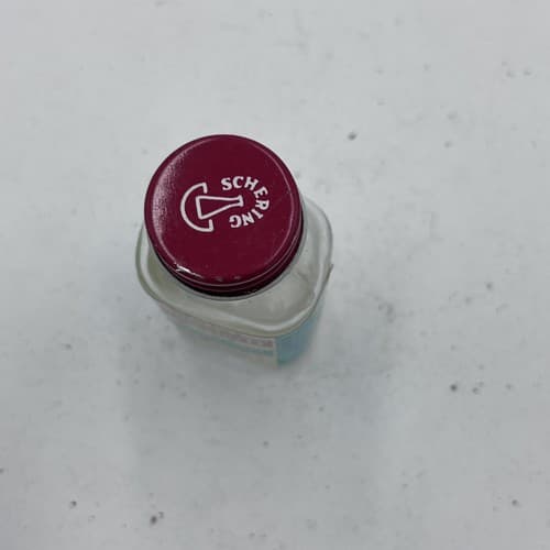 Vintage Schering Coricidin D Glass Medicine Bottle Empty - Thumbnail 3