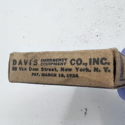 Vintage Davis Emergency Equipment Ammonia Inhalants - Thumbnail 4