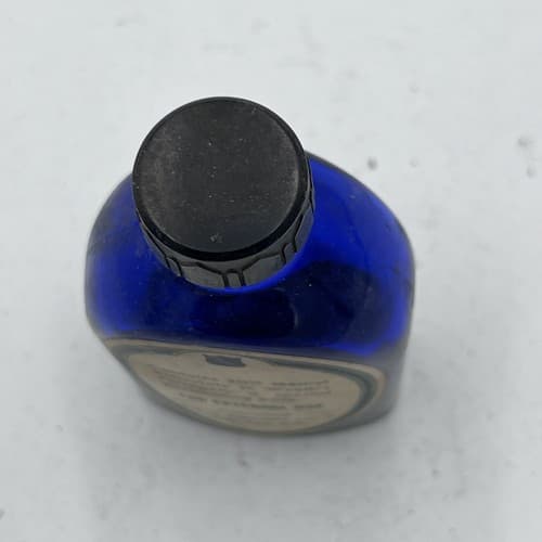 Antique Bottle w/ Label MRS. WINSLOW'S SYRUP 1.5oz - Thumbnail 2