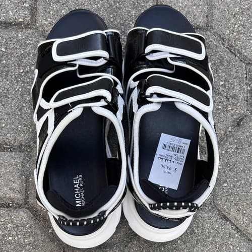Rare Michael Kors Harvey Black White Sandals Women's 8.5 NEW - Thumbnail 6