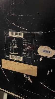 M.J.Hummel Goebel At Grandpa's #51 Figurine with COA & Box - Thumbnail 9