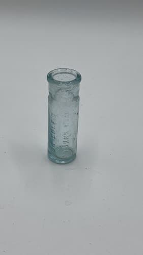SCARCE TINY 1890'S DR. COLE'S CATARRH CURE PATENT MEDICINE BOTTLE - Thumbnail 3