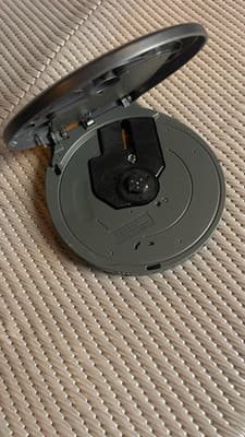 JVC Portable CD Player XL-PG39BK Anti-Shock EX Protection JVC - Thumbnail 5