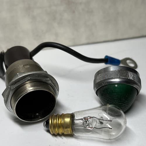 Drake Indicator Pilot Panel Lamp Red 75W 125V with bulb - Thumbnail 3