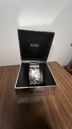 XOXO Silver-Tone Bracelet Crystal Stations Women Watch - XO5115 New Battery - Thumbnail 6