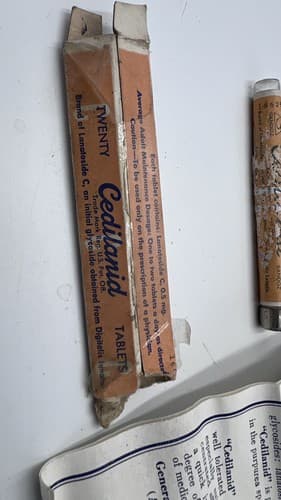 RARE Vintage SANDOZ CEDILANID Glass Tube w/box and Instructions EMPTY - Thumbnail 3