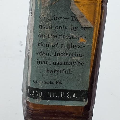 Colchicine Poison Bottle 2.75" Abbott LAB *** EMPTY NOT FOR CONSUMPTION *** - Thumbnail 6