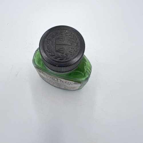McKesson & Robbins AQUA DRIN Nose Drops Green Glass Bottle - Thumbnail 3