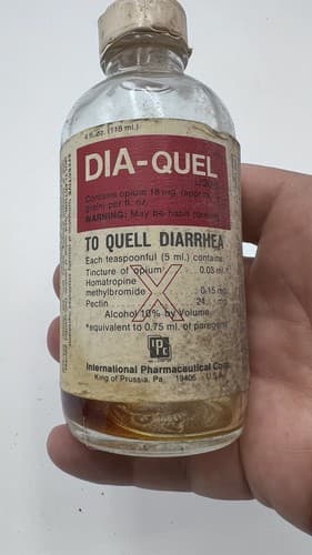Vintage DIA-QUELL DIARRHEA Medicine Bottle International Pharmaceuticals EMPTY - Thumbnail 2