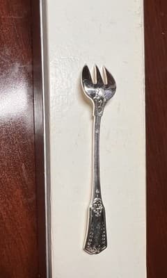 Dessert/Cake Fork Empire Chambly Silverplate France 5.5" - Thumbnail 13