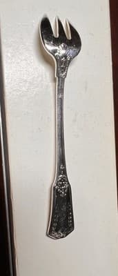 Dessert/Cake Fork Empire Chambly Silverplate France 5.5" - Thumbnail 11