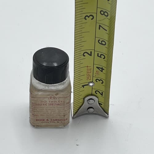 Vintage 1940's Medicinal Bottle Reed Carnrick Estrogenic Substance EMPTY - Thumbnail 5