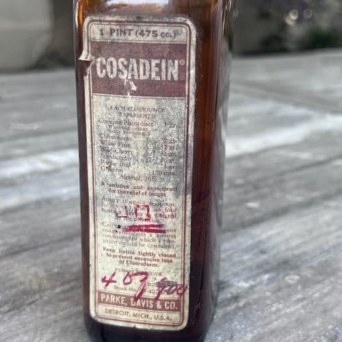 Vintage Parke Davis Cosadein Codeine Amber Pharmacy Bottle , EMPTY - Thumbnail 2