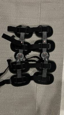 Post Op Knee Brace Bledsoe Revolution 3