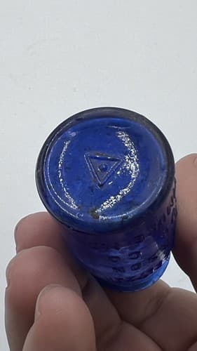 Vintage Cobalt Blue Glass Bottles LOT Of (4) Art BROMO Seltzer Emerson BALTIMORE - Thumbnail 8