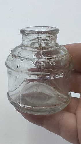 Antique L. E. Waterman Co Ink Bottle w/bubbles - Thumbnail 3