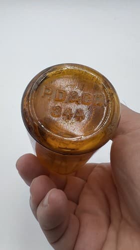 Antique PARKE, DAVIS & CO. PD& Co Medicine Bottle Amber 4.75 - Thumbnail 3