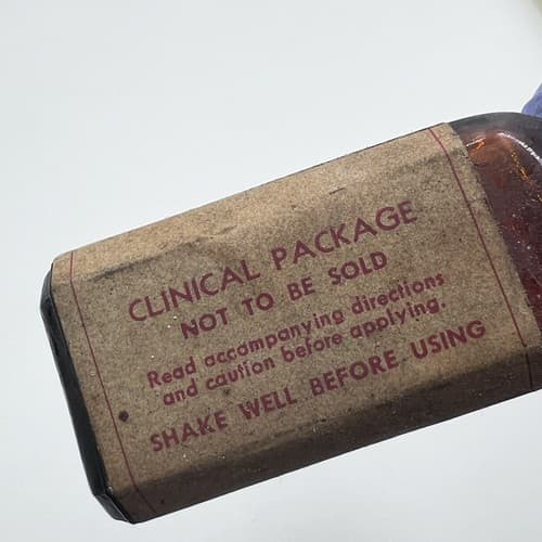 Vintage Shield Laboratories Riasol Sample Bottle 1 Oz - Thumbnail 2