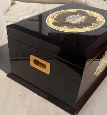 H Upmann Humidor Large Cigar Box - Thumbnail 2