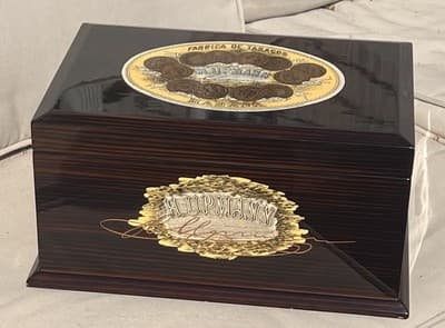 H Upmann Humidor Large Cigar Box - Thumbnail 8