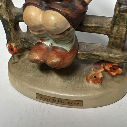 Hummel Wayside Harmony 111 3/0 Figurine Goebel Vintage boy with bird fence - Thumbnail 6