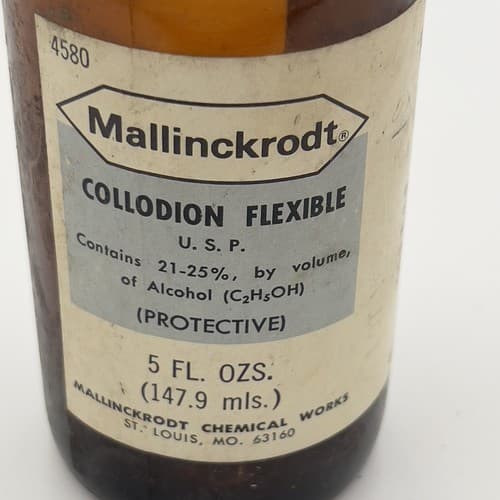 RARE Vintage Collodion Flexible Mallinckrodt Amber Bottle ,EMPTY, NO CONTENTS - Thumbnail 5