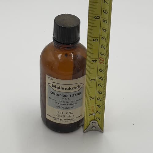 RARE Vintage Collodion Flexible Mallinckrodt Amber Bottle ,EMPTY, NO CONTENTS - Thumbnail 6
