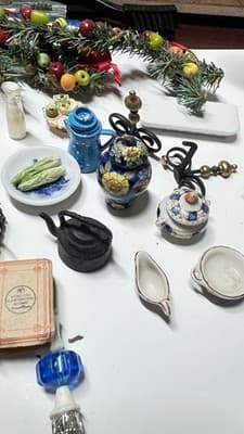 Huge Lot Dollhouse Miniature Accessories - Thumbnail 13