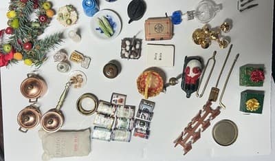 Huge Lot Dollhouse Miniature Accessories - Thumbnail 2