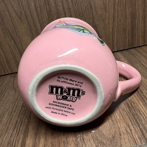 M&M's World Statue of Liberty Pink 3D mug Glitter Heart Chocolate for All 2016 - Thumbnail 6