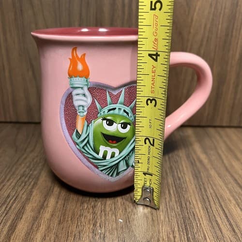 M&M's World Statue of Liberty Pink 3D mug Glitter Heart Chocolate for All 2016 - Thumbnail 9