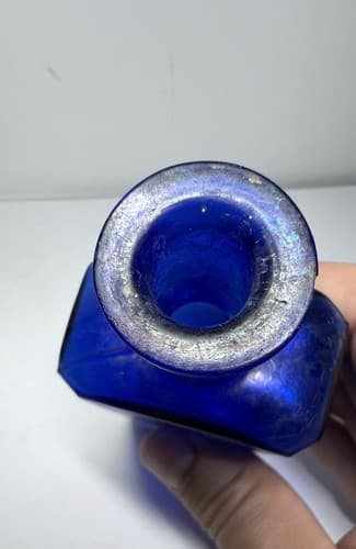 Wakelee's Camelline San Francisco 4 3/4" Cobalt Blue Tool Top Medicine Bottle - Thumbnail 10