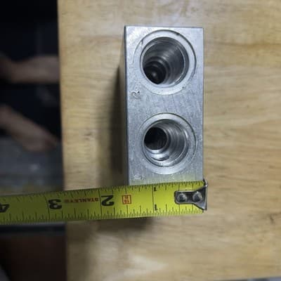 Selling Precision Hydraulic Manifold 20982 - Thumbnail 5