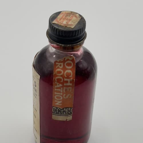 RARE Vintage Roche Full Embrocation Bottle 2fl oz - Thumbnail 4