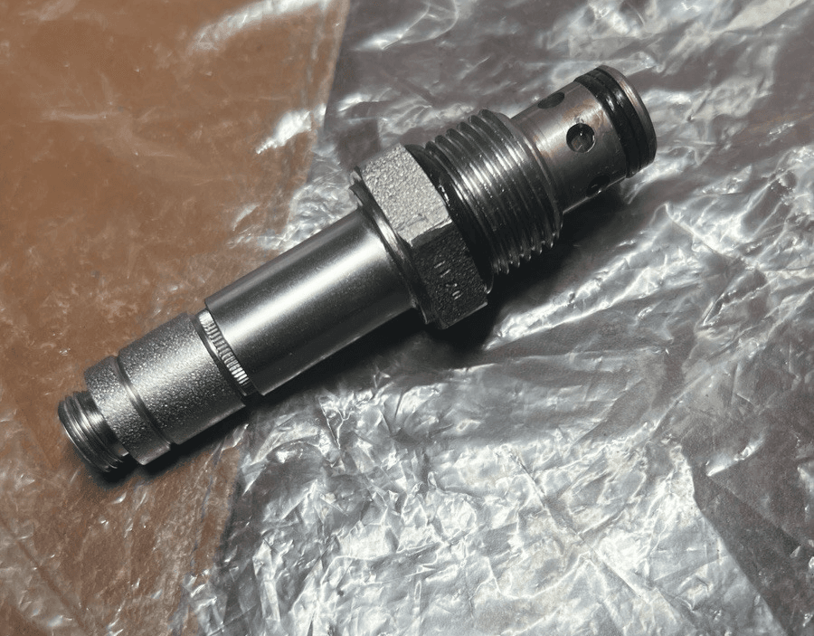Hydraforce SV10-20 Solenoid Valve Cartridge with 6365115 valve coil - Thumbnail 4