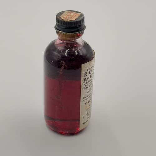 RARE Vintage Roche Full Embrocation Bottle 2fl oz - Thumbnail 3